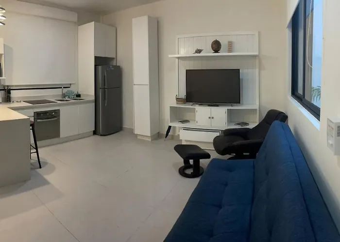 Apartment Family Near Polo88 *