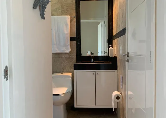 Family Near Polo88 Apartment